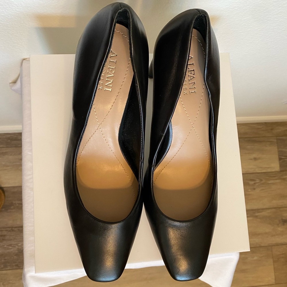 Alfani Step N Flex Tarah Leather Pump Black NWOB 9.5 - Picture 6 of 10